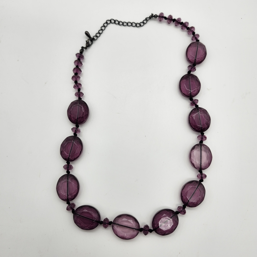Elegant Purple Beaded Necklace